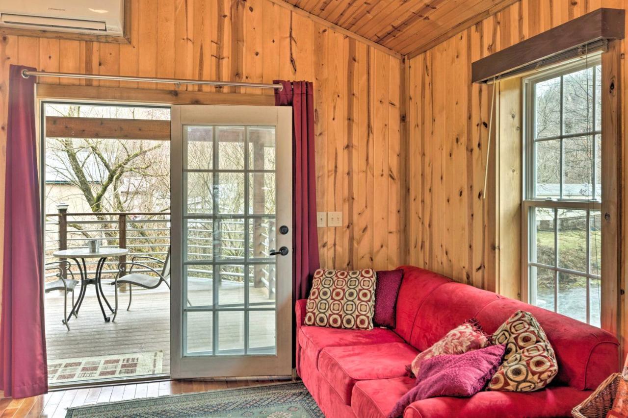 Apartmán The Boat House Creekside Getaway In Hot Springs! Exteriér fotografie