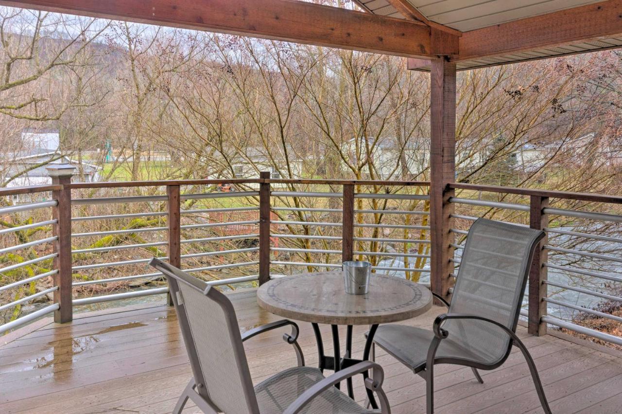 Apartmán The Boat House Creekside Getaway In Hot Springs! Exteriér fotografie